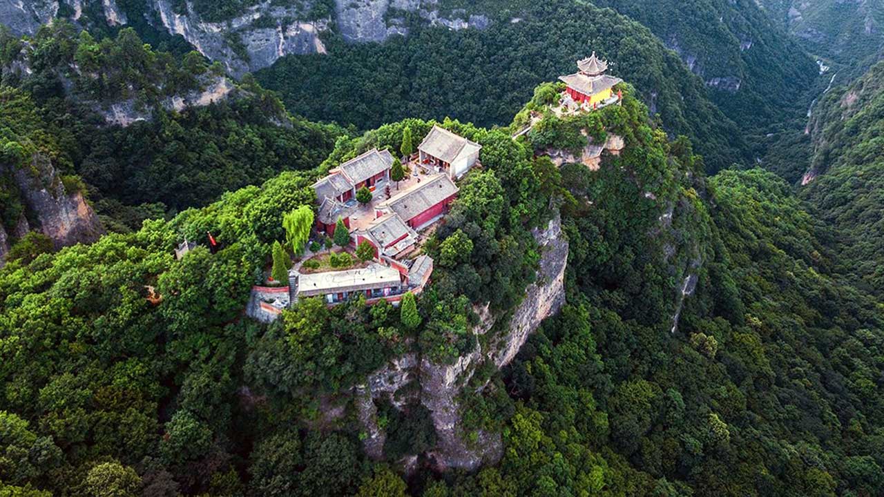 崆峒山風(fēng)景名勝區(qū).jpg