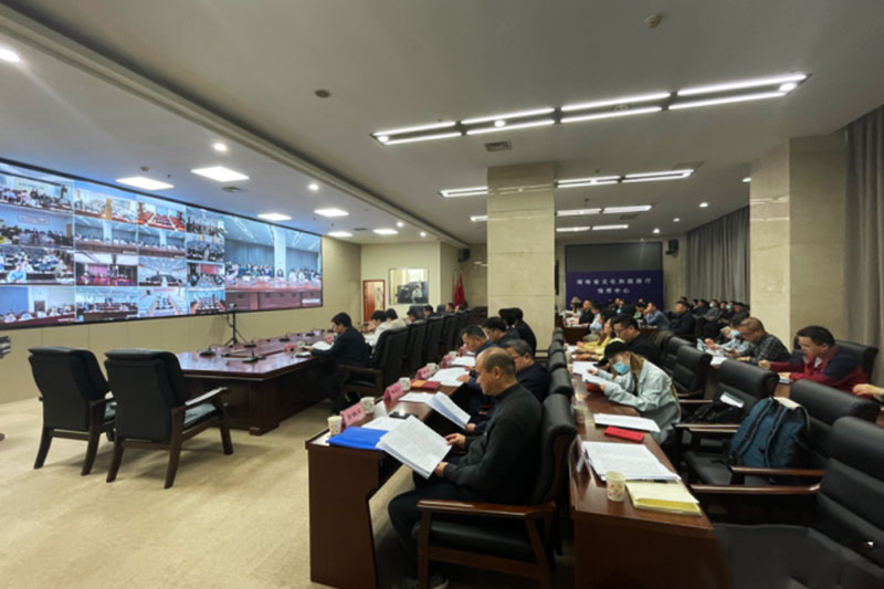 湖南省首屆旅游發(fā)展大會(huì)聯(lián)動(dòng)部署視頻會(huì)議現(xiàn)場(chǎng).jpg