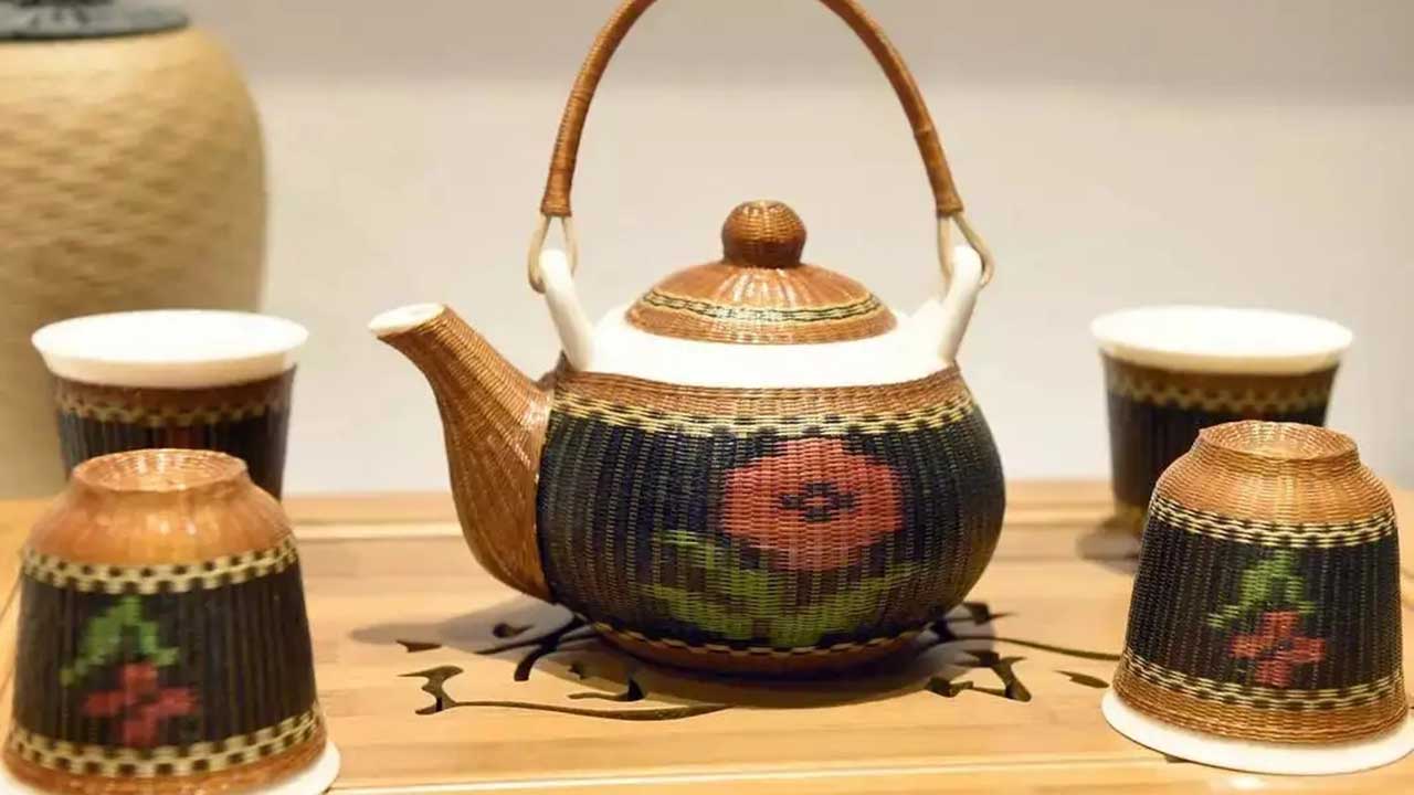 劉氏竹編蓮子花器.jpg