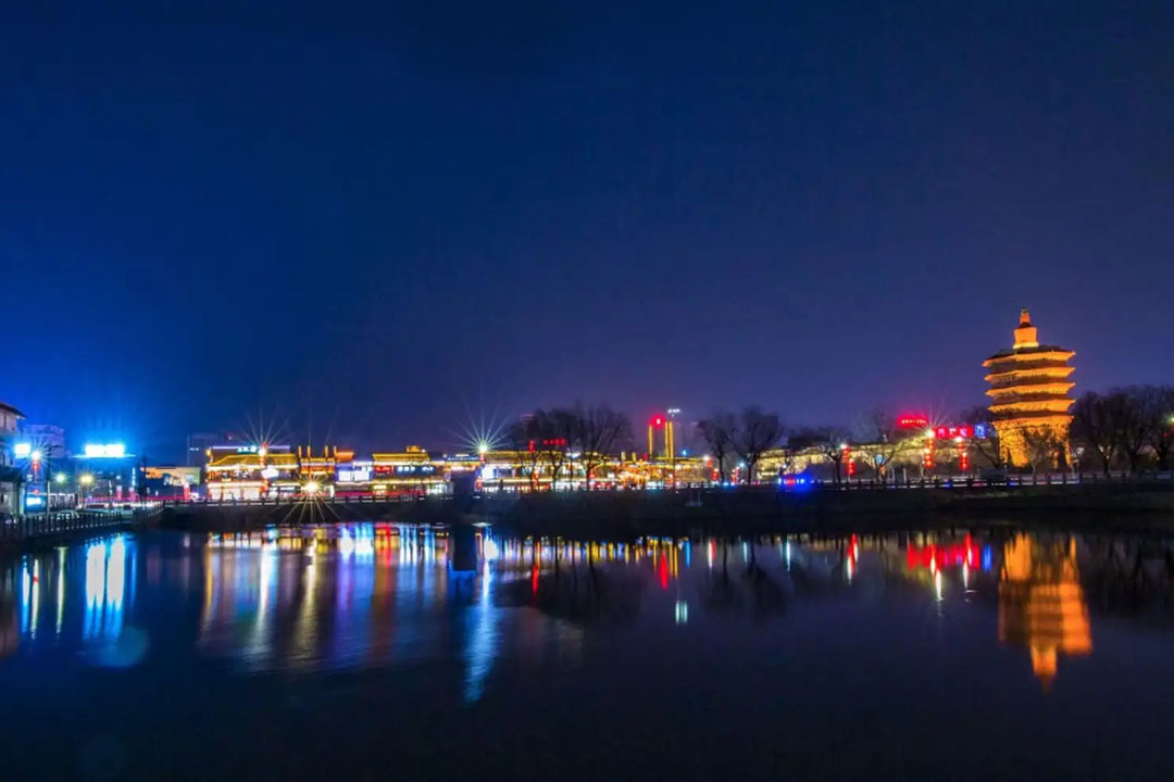 安陽市夜景.jpg