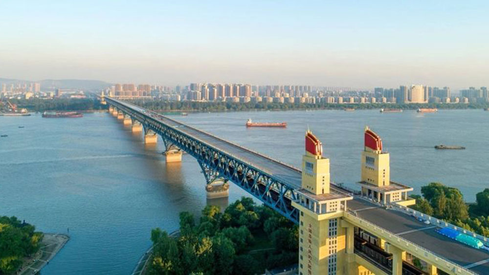 南京長(zhǎng)江大橋.jpg