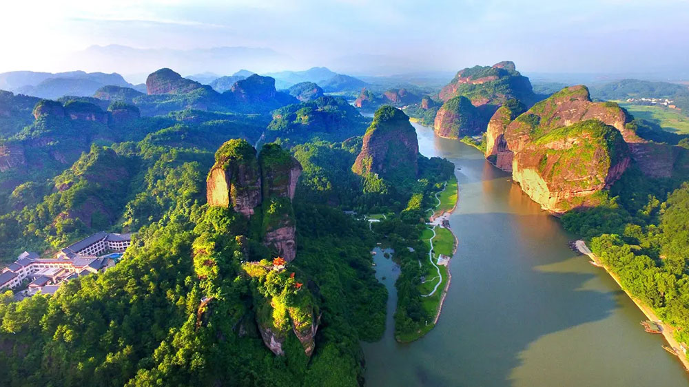龍虎山風(fēng)景名勝區(qū).jpg