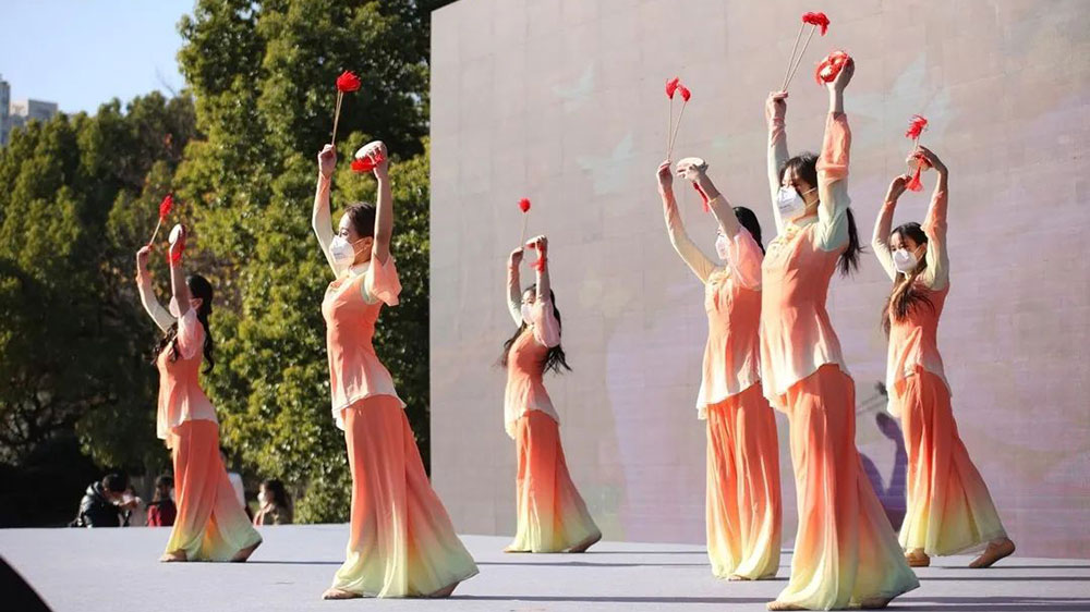 2022年安徽旅游誠(chéng)信經(jīng)營(yíng)惠民宣傳活動(dòng)節(jié)目表演.jpg