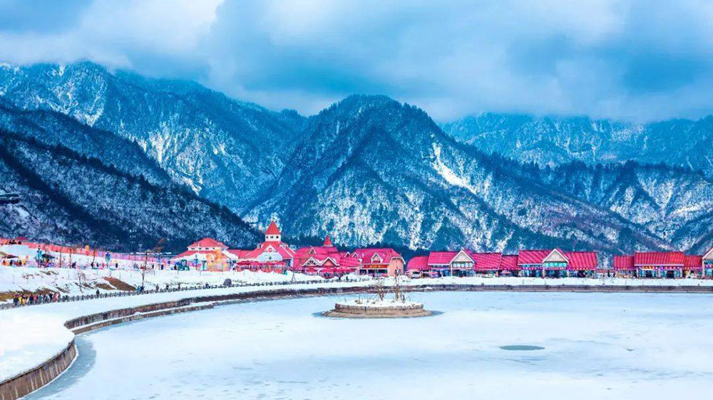 大邑縣西嶺雪山景區(qū).jpg