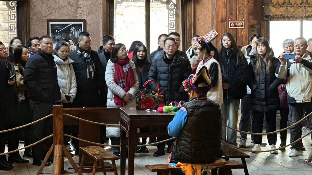巴蜀文化旅游走廊產(chǎn)業(yè)合作走進(jìn)阿壩活動線路考察.jpg