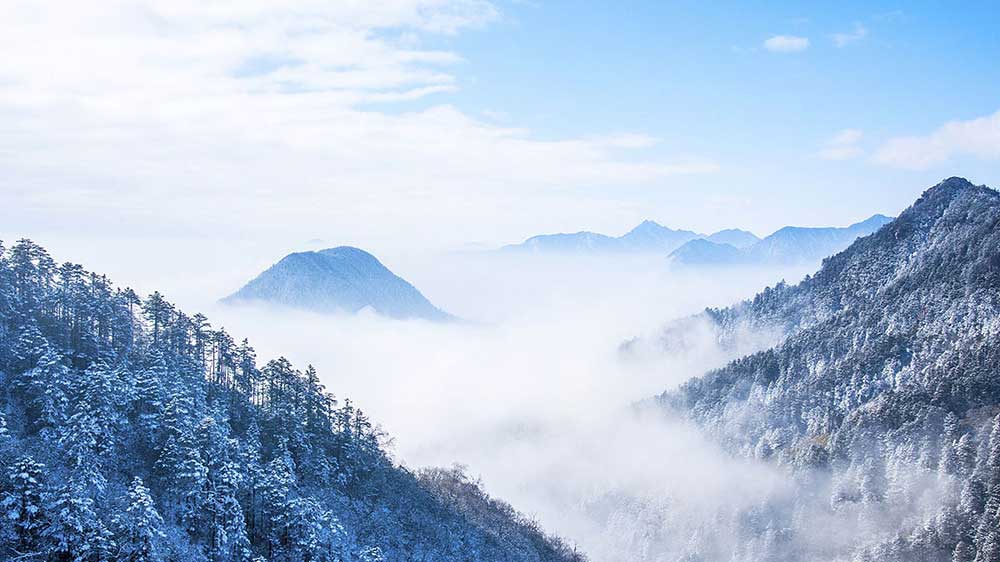 四川西嶺雪山.jpg
