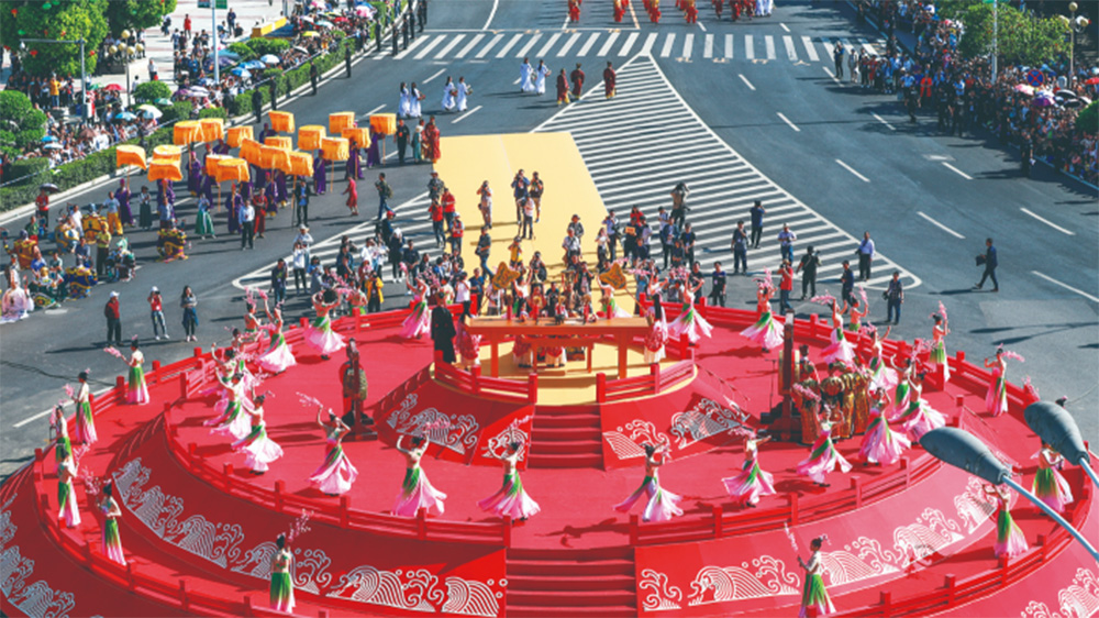 往屆重慶文化旅游惠民消費(fèi)季現(xiàn)場(chǎng)圖.jpg