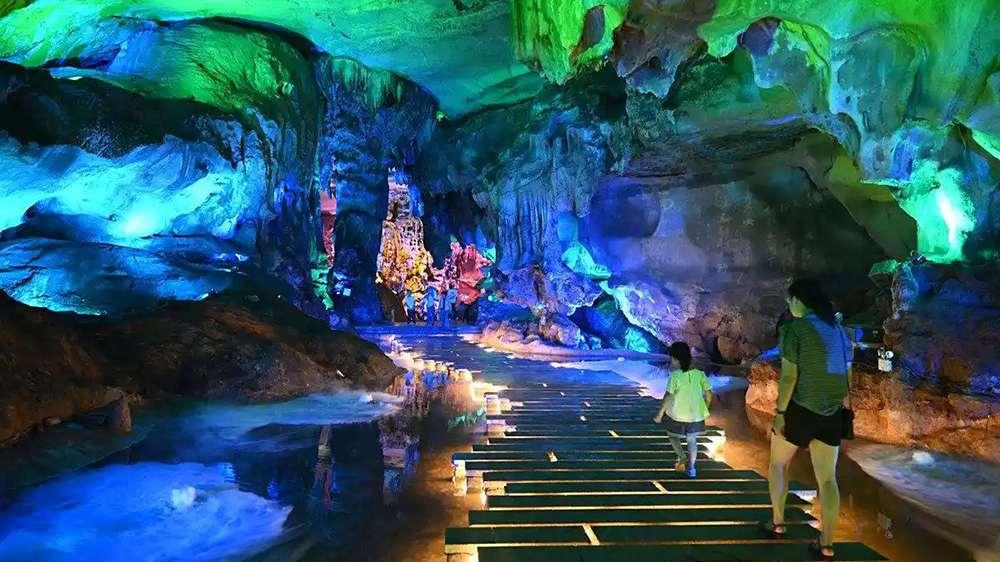 連州地下河.jpg