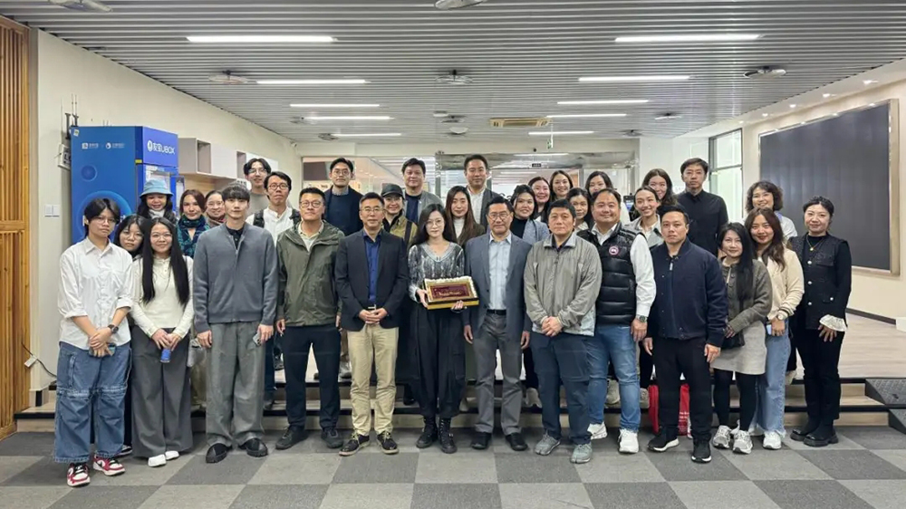 “親情中華-美麗四川”中泰青年文化交流活動(dòng)集體合影.jpg