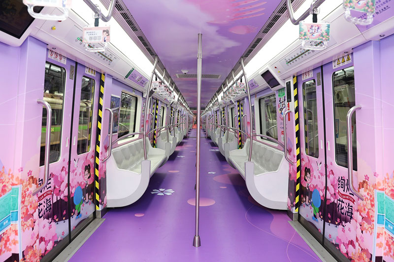 大連：首個(gè)全景文化旅游公益主題專列正式發(fā)車，呈現(xiàn)大連旅游元素，彰顯大連文旅特色！