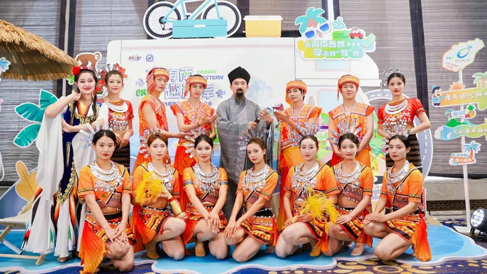 文旅：2024年海南西部旅游聯(lián)盟旅游推介會在新疆舉辦，進(jìn)一步促進(jìn)兩地的文化旅游發(fā)展！