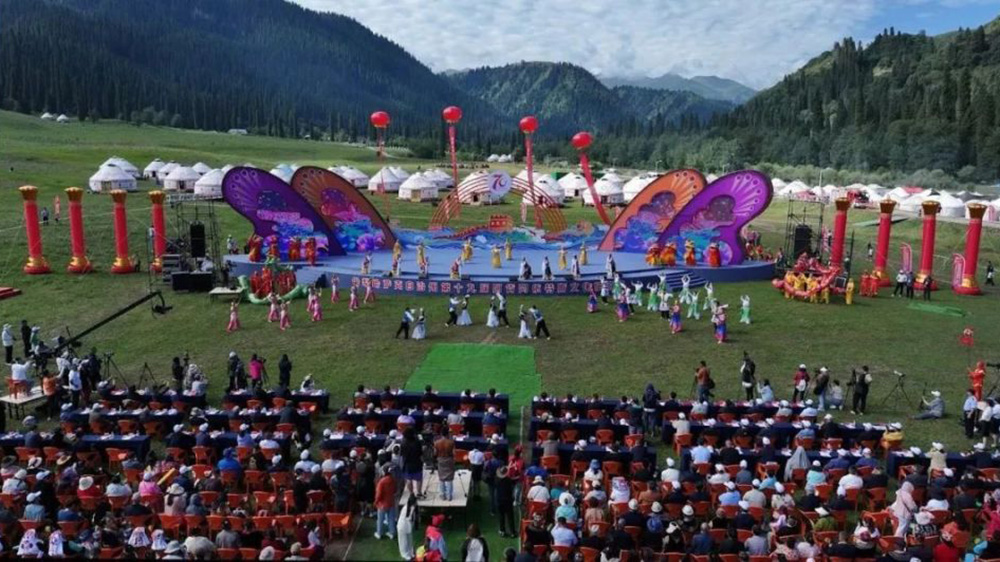 新疆：第十九屆阿肯阿依特斯文化旅游節(jié)正式開(kāi)幕，進(jìn)一步推動(dòng)文旅產(chǎn)業(yè)高質(zhì)量發(fā)展！